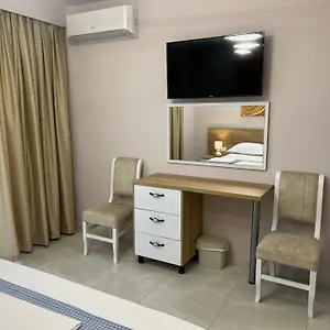 saranda-luxury-apartaments-sarande.albaniahotels.org/